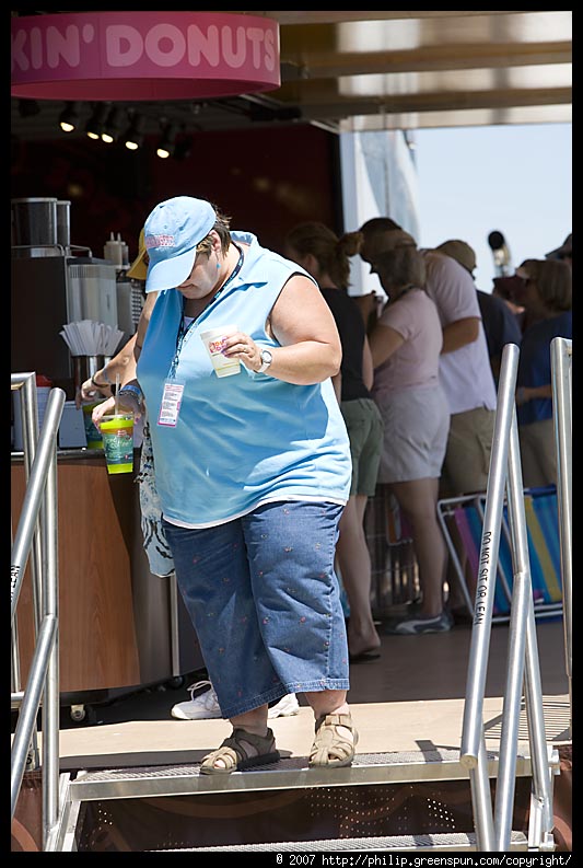 fat-woman-dunkin-donuts-1.3.jpg