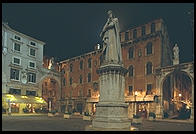 State of Dante in Verona