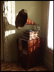 Digital photo titled gramophone