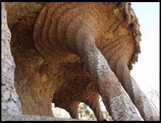 Digital photo titled parc-guell-strange-columns-detail