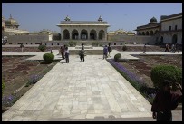 Digital photo titled agra-fort-garden-courtyard