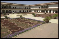 Digital photo titled agra-fort-mughal-garden