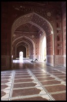 Digital photo titled mosque-at-taj-mahal