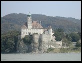 Digital photo titled castle-on-the-danube