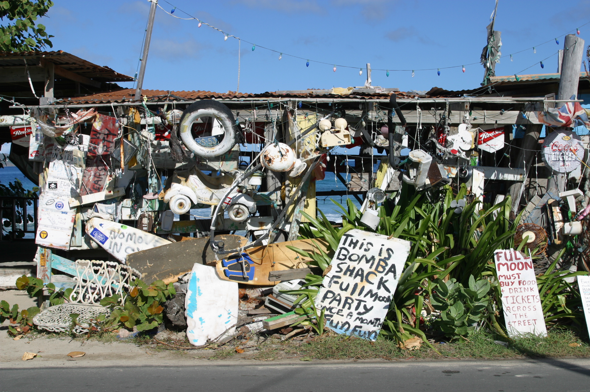 Bomba Shack