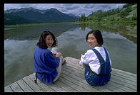 Keiko and Kazuyo, Japanese on holiday in Banff National Park (Alberta, Canada)