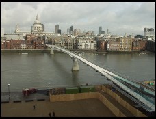 Digital photo titled st-pauls-and-bouncing-footbridge-from-tate-modern